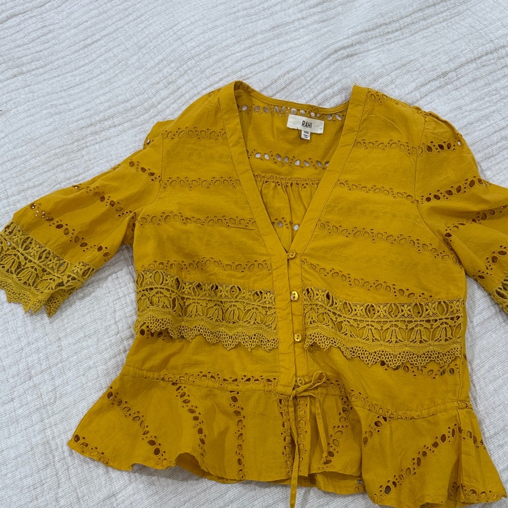 Chic Mustard Lace Blouse